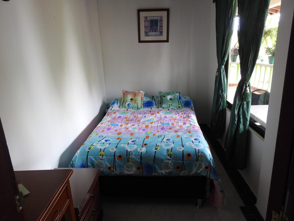 Hostal La Sultana Santa Rosa de Cabal Ngoại thất bức ảnh