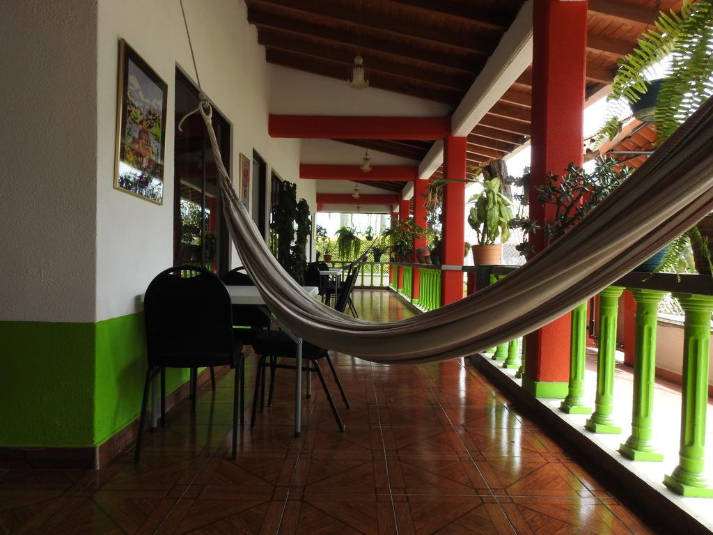 Hostal La Sultana Santa Rosa de Cabal Ngoại thất bức ảnh