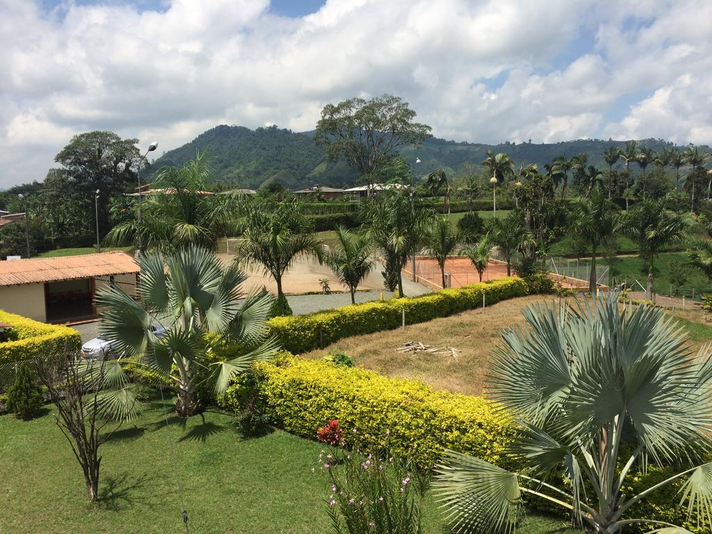Hostal La Sultana Santa Rosa de Cabal Ngoại thất bức ảnh