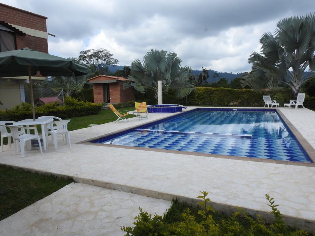 Hostal La Sultana Santa Rosa de Cabal Ngoại thất bức ảnh